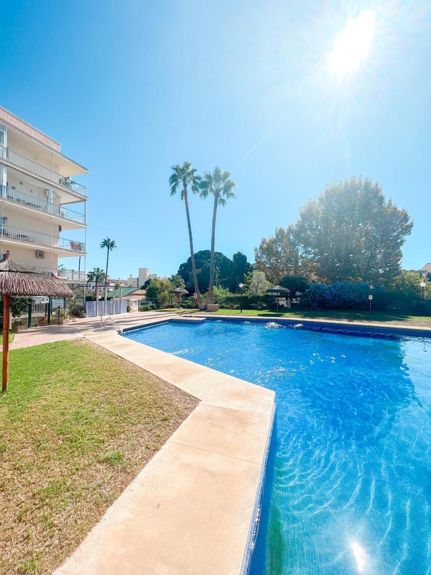 Appartamento Cozy & Sunny Carihuela Park Torremolinos Esterno foto